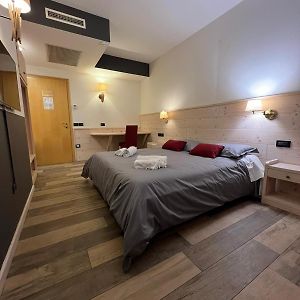 Damodoro Hotel